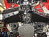 04. Bat Wings! Both A-arms are installed..jpg