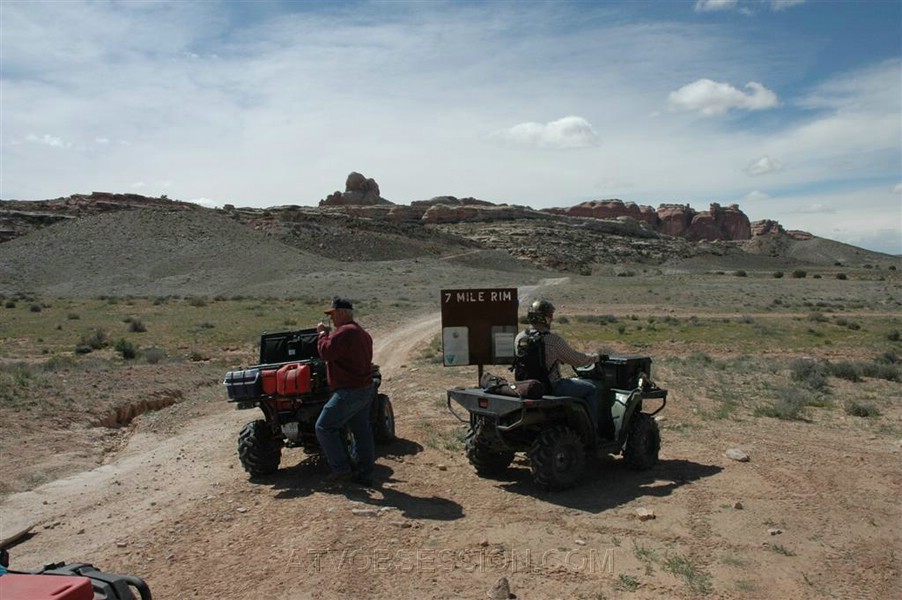 012. We hit the 'entrance' to 7 Mile Rim..jpg