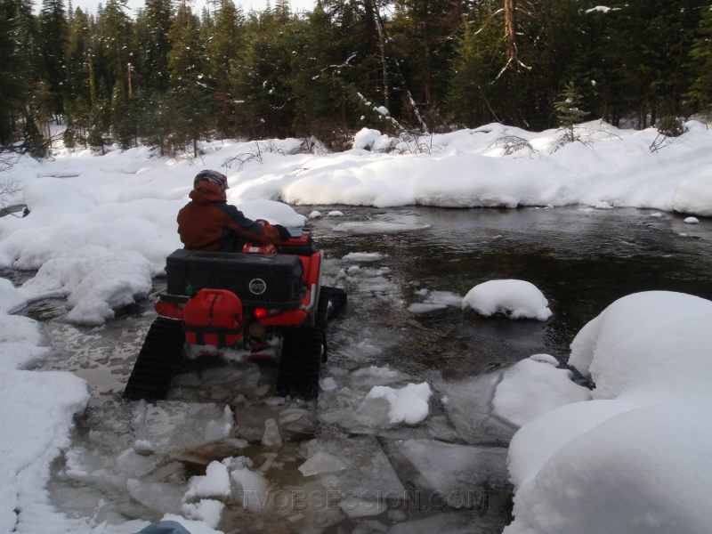 05. Crossing Gerle Creek..jpg