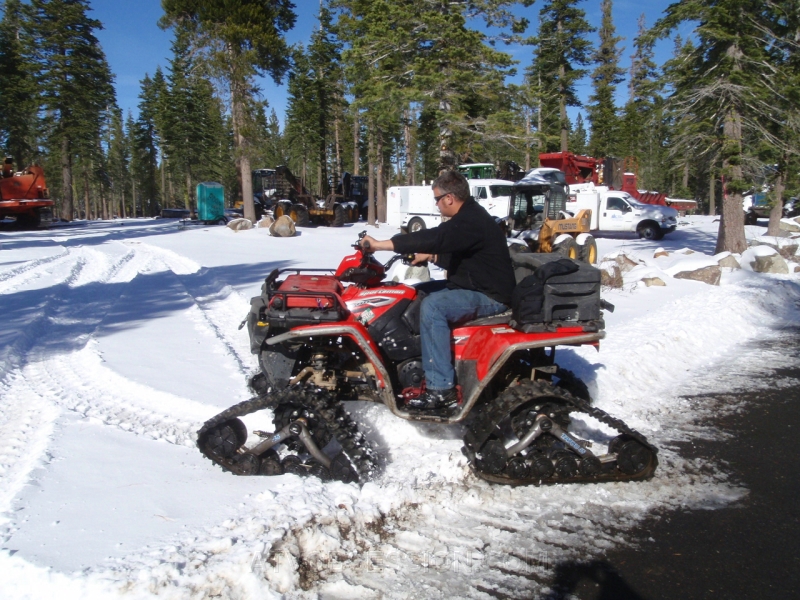 01. Scott FINALLY gets his tracks on snow..jpg