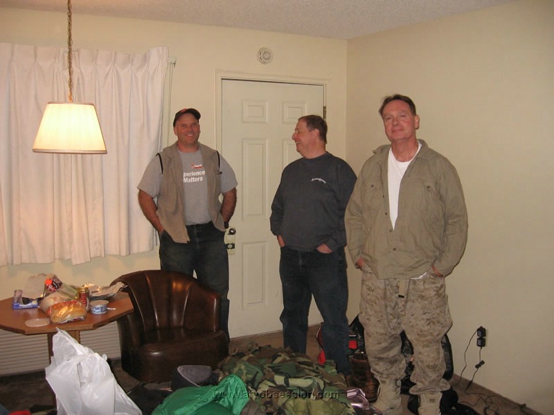 006. Larry(L) and Brad (R) arrive and chat with us before bed..jpg