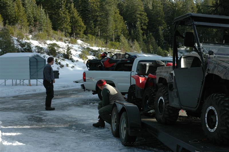 04. Sure Enough, He Pulls In and Dan Admires the Big Polaris..jpg